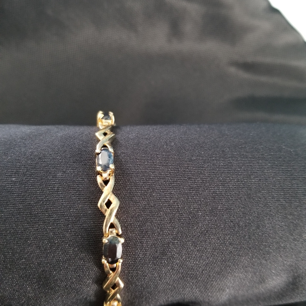 GOLD OVER STERLING SILVER 9 OVAL SAPPHIRE BRACELE